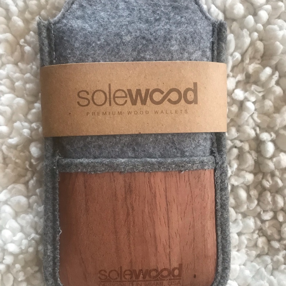 CARD SOLEWOOD WALLET